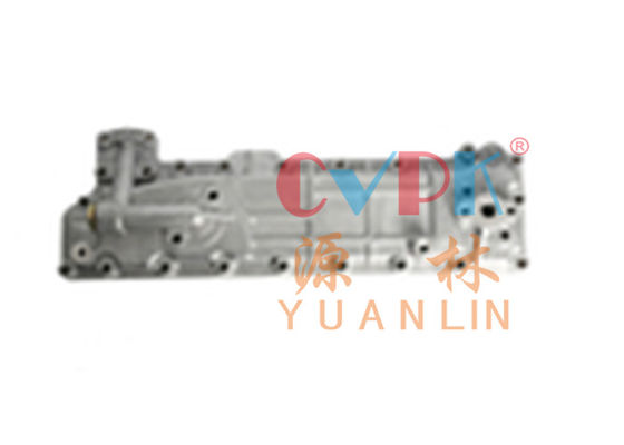 8-94438372-0 Engine Mining Excavator Diesel 8-94438372-0 Oil Cooler Cover Isuzu Untuk Engine 4BD1T